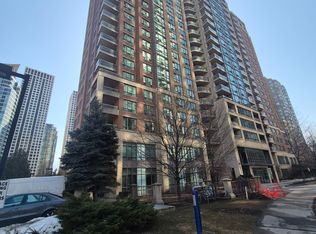 156 Enfield Pl #2302, Mississauga, ON L5B 4L8