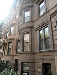 Rented by R New York