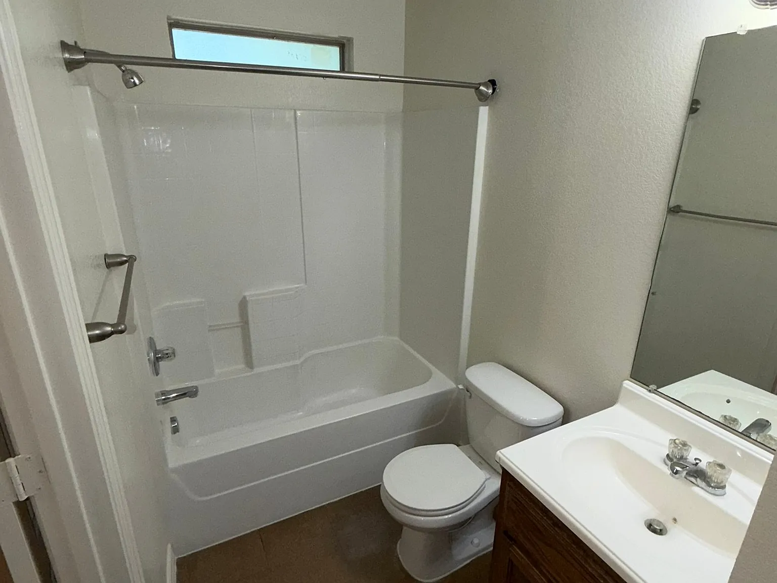 1120 S MLK — Photo 3