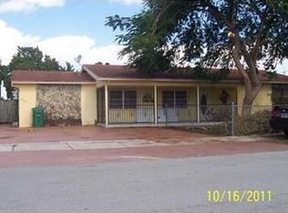 10585 SW 28th St, Miami, FL 33165