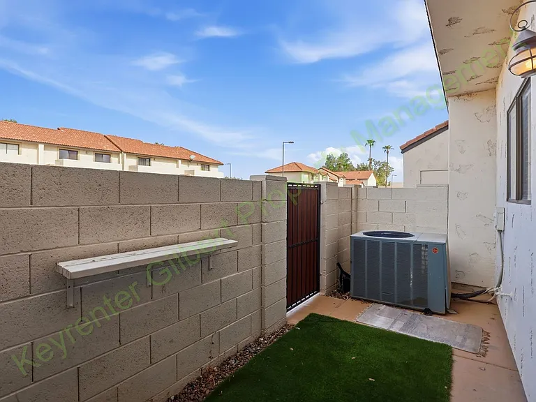 2969 N Oregon St #10 — Photo 24