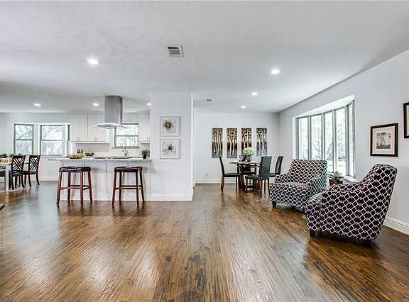 5th image of 10743 S Lanett Cir