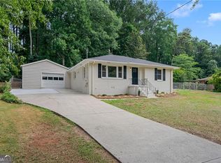 851 Daniell Dr SE, Smyrna, GA 30080