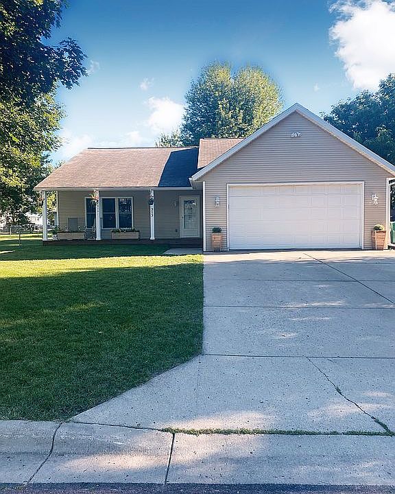 1st image of 313 Heidi Ave