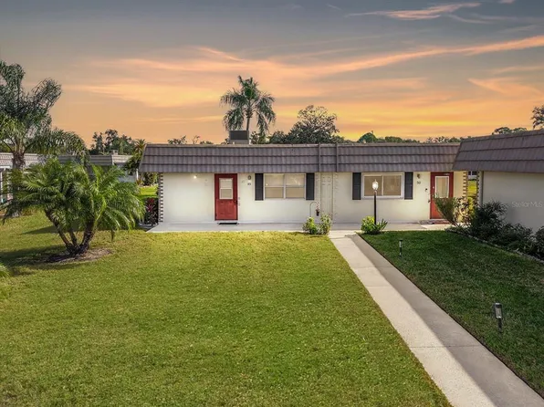 202 Bedford St APT 49, Sun City Center, FL 33573