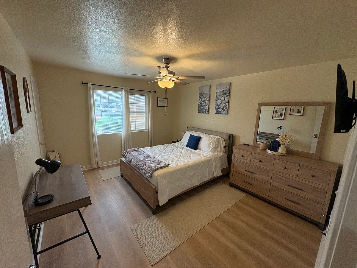 Building Photo - 4001 Nadine Dr #A