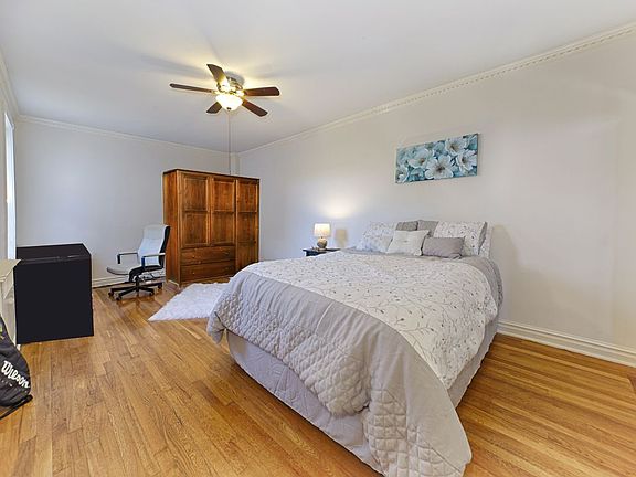 3rd image of 3015 Riverdale Ave APT 6E