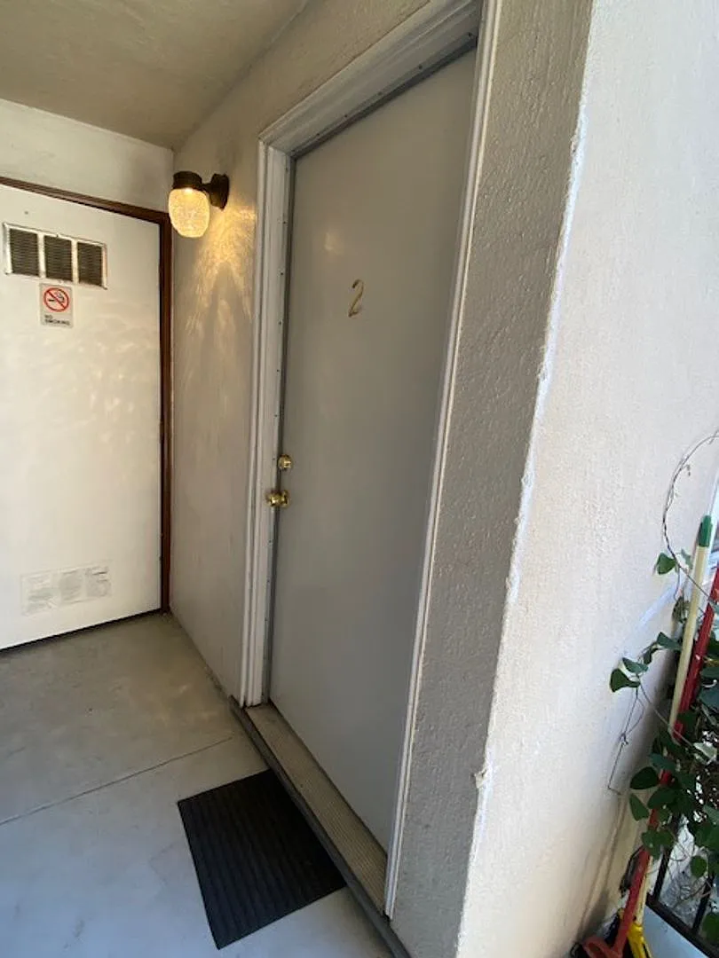 3158 Moorpark Ave — Photo 3
