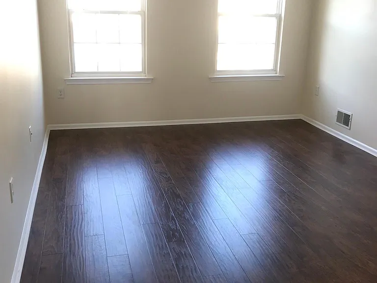 808 Margaret Ct — Photo 18