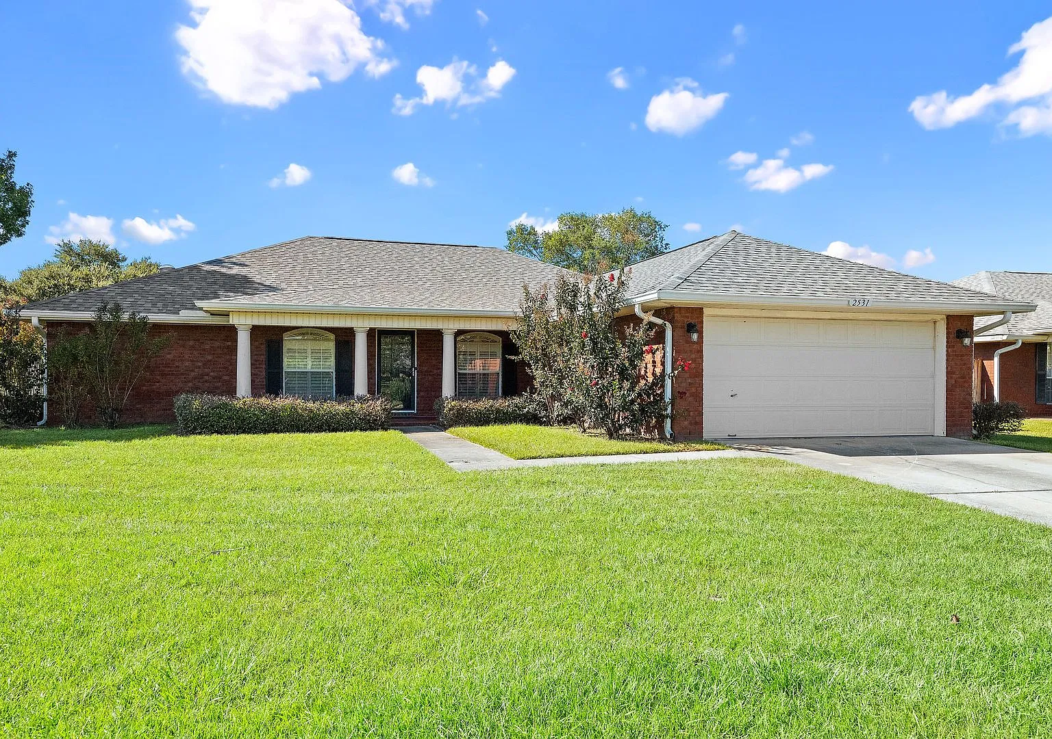 2531 Oakford Drive — Photo 1