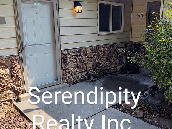3rd image of 6301 Colleen Ave NE