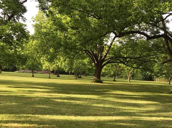 2101 W 101st St, Tulsa, OK 74132