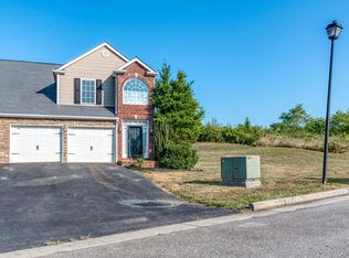 286 Lavinia St, Bristol, VA 24201