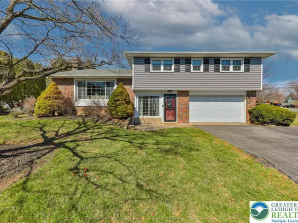 2805 Green Pond Rd, Easton, PA 18045