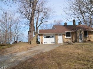 34323 Lake Shore Blvd, Lakeline, OH 44095