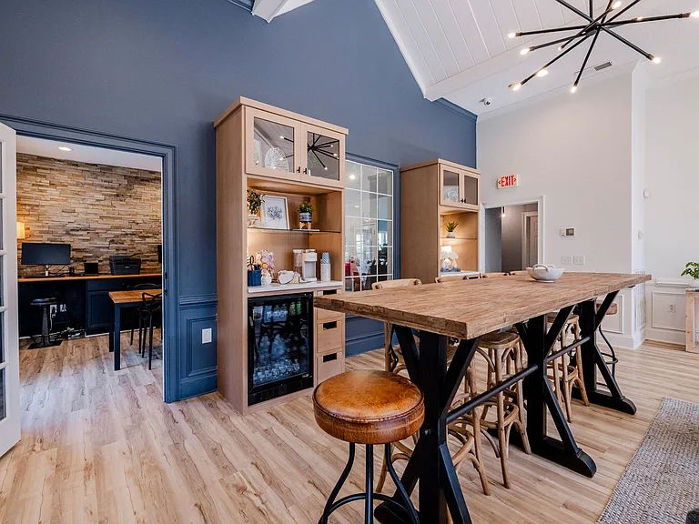 Cambridge Park Apartments — Photo 36