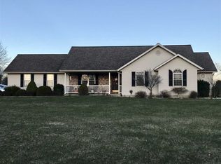 256 Maple Run Estates Dr, Springville, IN 47462