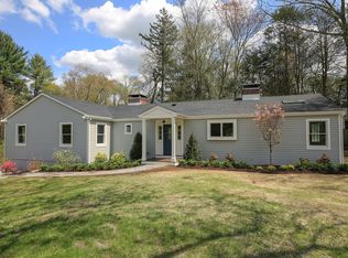 22 Turtlepond Ln, Bedford, NY 10506