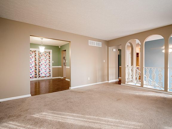 4th image of 4105 Hunsinger Ln