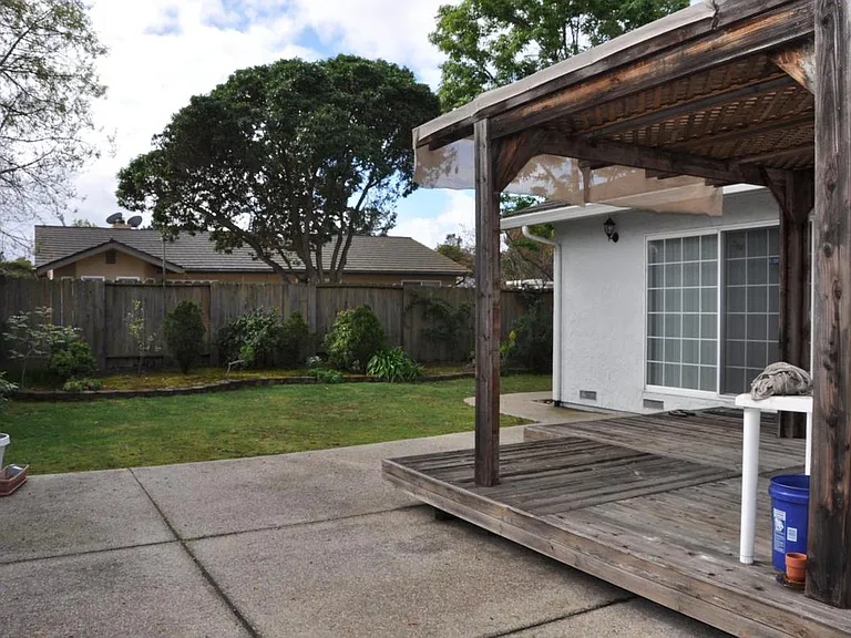 602 Teredo Dr — Photo 17