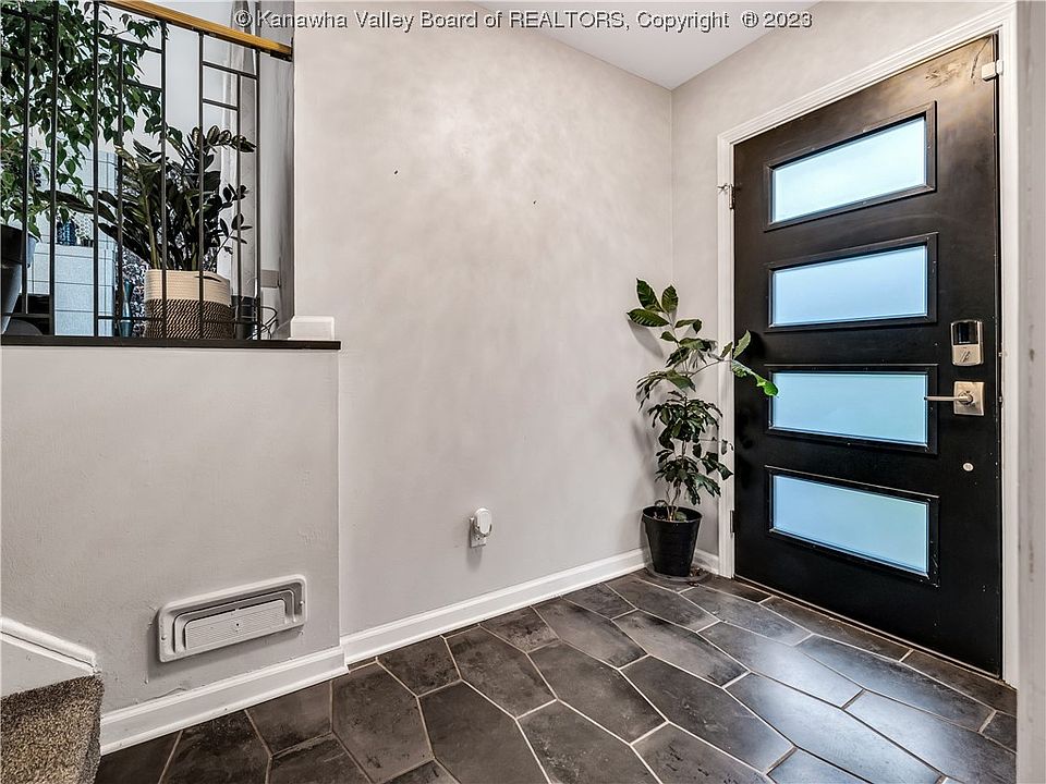 1705 Smith Rd, Charleston, WV 25314 Zillow