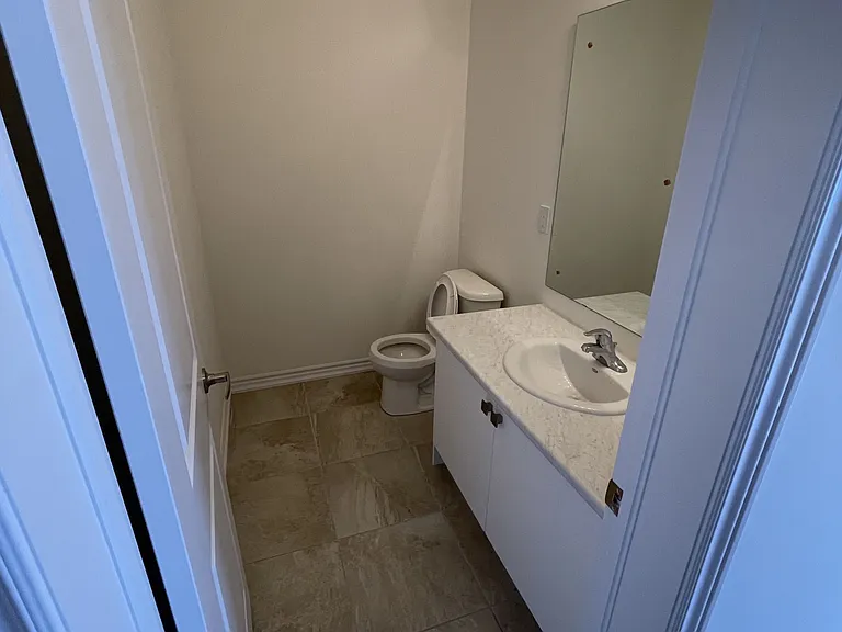 103 Nottingham Rd — Photo 5