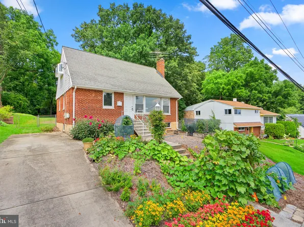 10415 Truxton Rd, Hyattsville, MD 20783