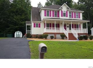 113 W Highland Ct, Colonial Heights, VA 23834