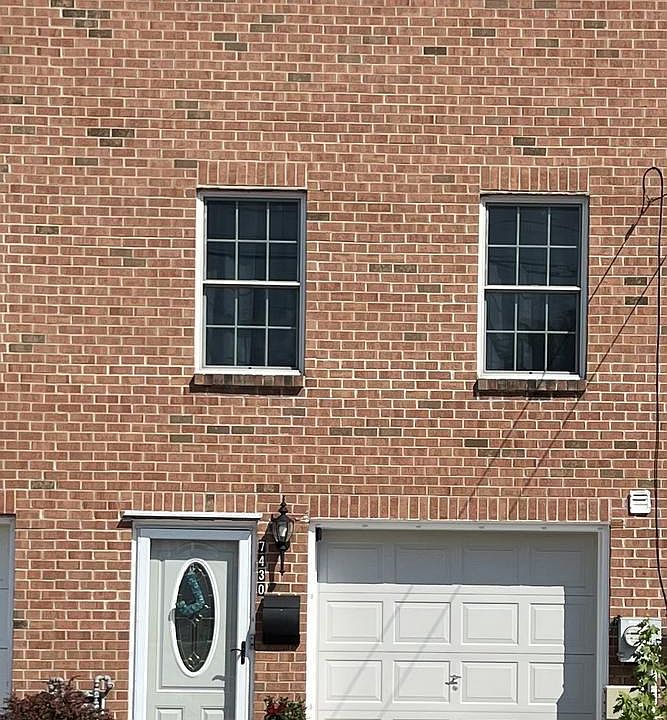1st image of 7430 Buist Ave