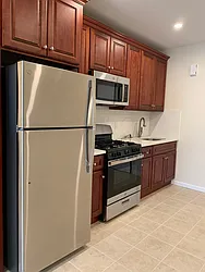 35-14 Ditmars Boulevard, #2R