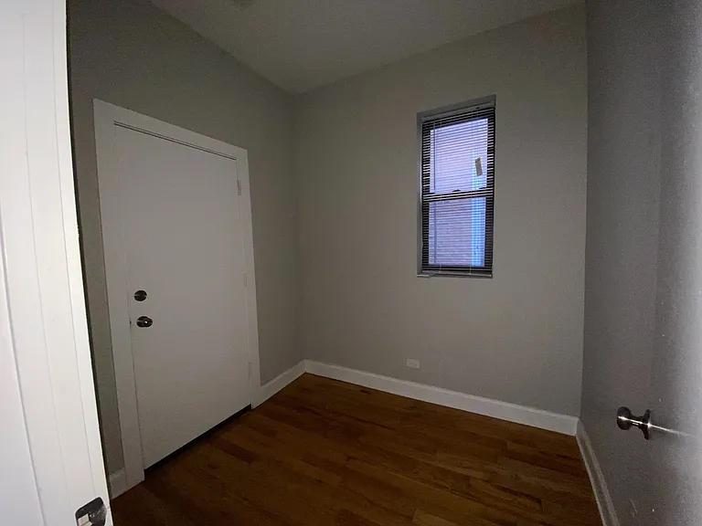 2540 W Augusta Blvd #2R — Photo 13