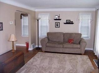 12701 Thraves Rd, Garfield Heights, OH 44125