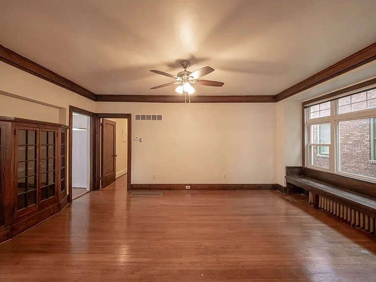 524 Saint James Pl #526 — Photo 7