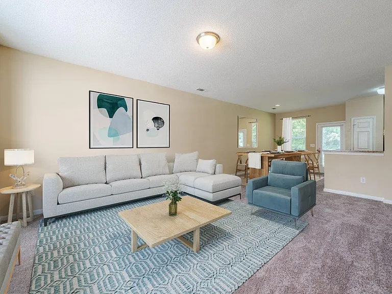 Falls Creek Apartments and Townhomes — Photo 4