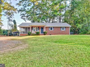 1048 Macedonia Rd, Newnan, GA 30263