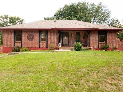 2117 NW 11th St, Blue Springs, MO, 64015