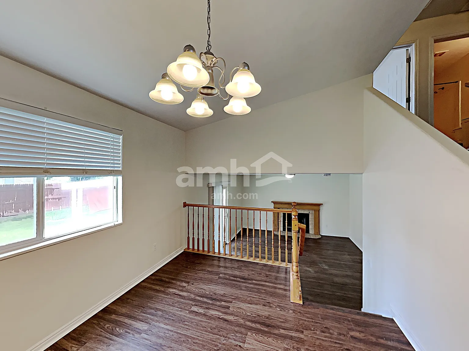 4 bed, 2.0 bath, 2035 sqft, $2,630 — Photo 4