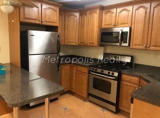 23-56 27th St #1B, Astoria, NY 11105