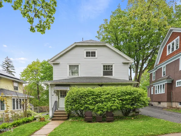 87 Livingston Ave, Pittsfield, MA 01201