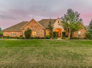 2 NW Shelter Lake Dr, Lawton, OK 73505