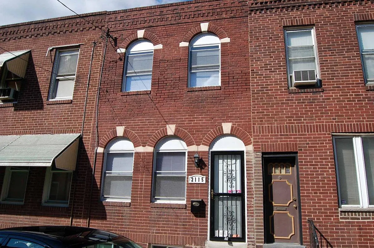 3 bed, 1014 sqft, $1,650 — Photo 1