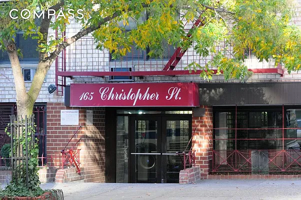 Rented by Compass | media 16