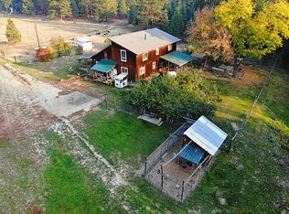 19 Sasquatch Ln, Inchelium, WA 99138