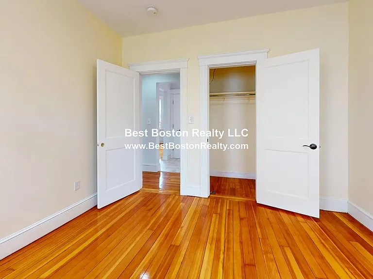 274 Belgrade Ave #2 — Photo 5