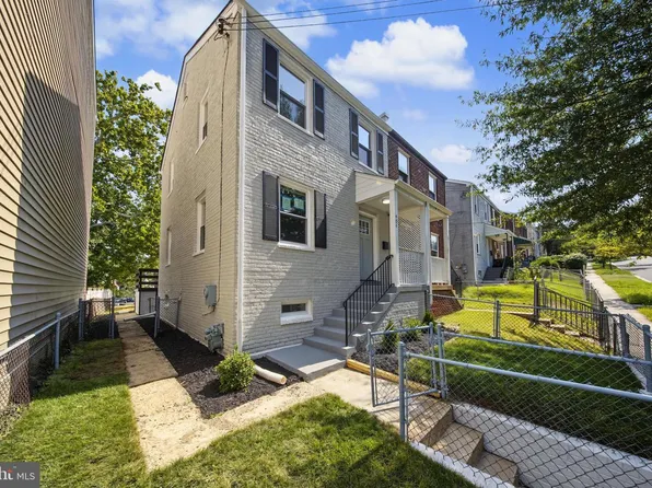 404 Burbank St SE, Washington, DC 20019