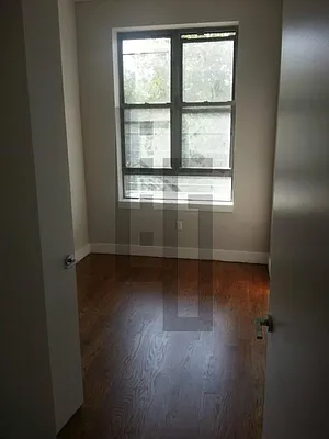 Rented by Loom Group | media 52