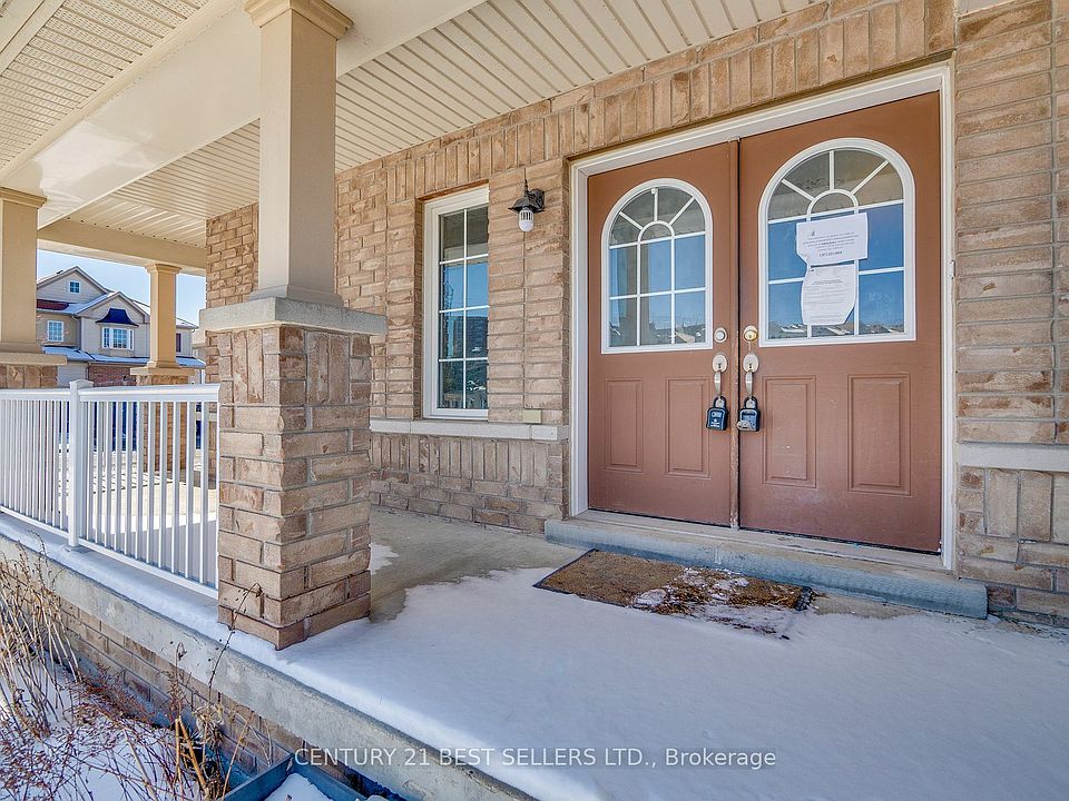 33 Devlin Cres, Whitby, ON L1N 0J4 Zillow