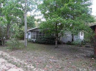 11597 Steele Field Rd, Vernon, FL 32462