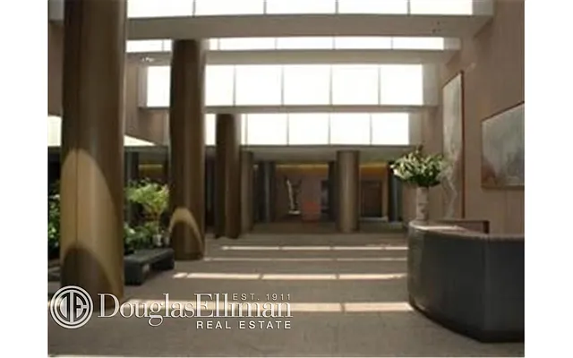 Rented by Douglas Elliman | media 23