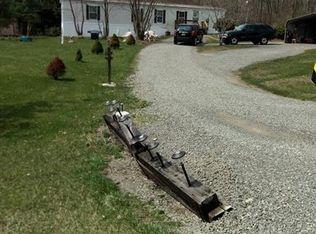 291 Pizor Rd, Jackson Center, PA 16133